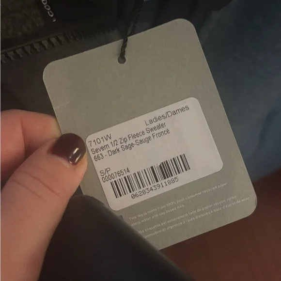 Canada Goose women’s Severn ½ Zip Sweater Kind Fleece - Picture 2 of 2